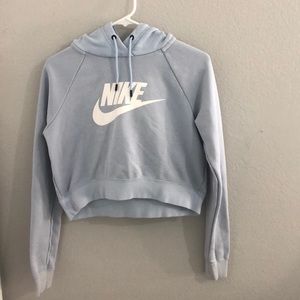 Cropped Nike Sweatshirt